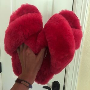 Pinky Fuzzy Slippers